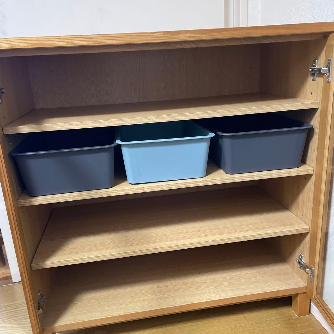 無印良品　キャビネット　ガラス扉　タモ材