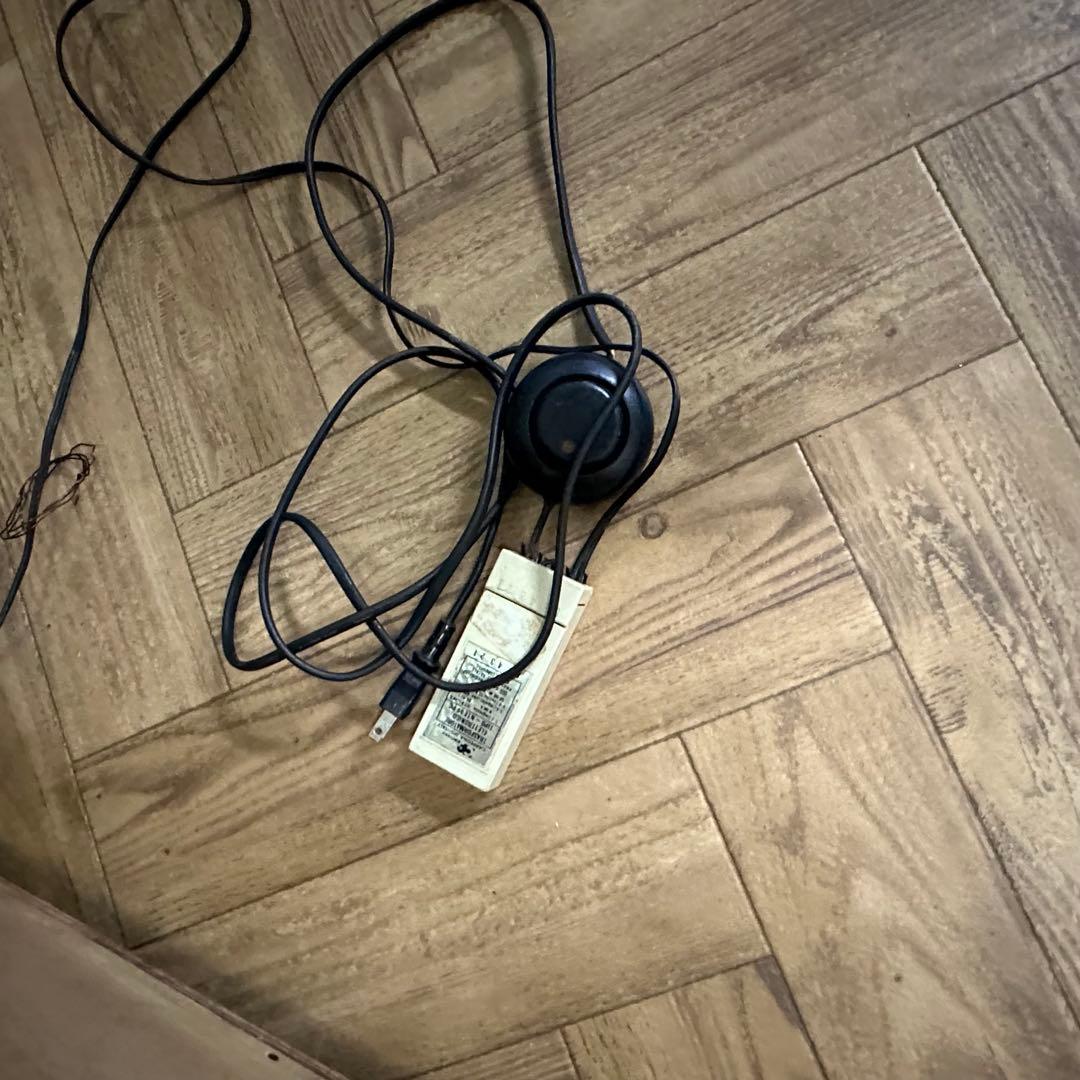 木製アーチ型　アンティーク　ガラスキャビネット