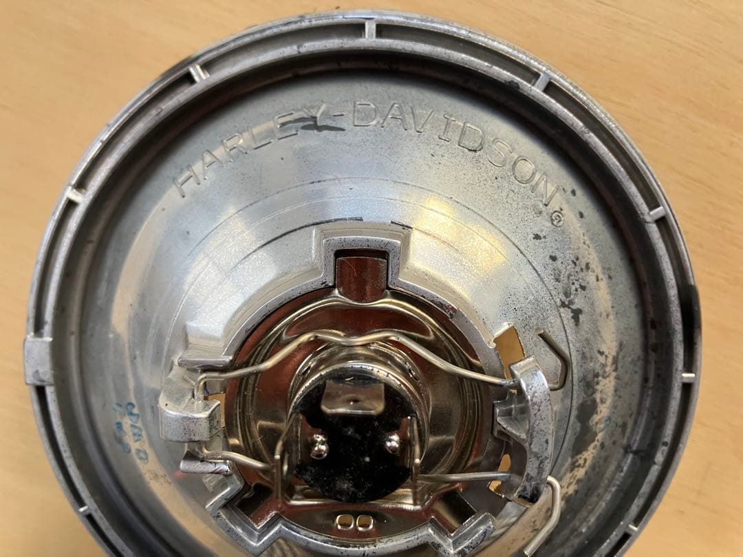 純正H4 FX XL 5-3/4 曲面レンズ ヘッドライト スポーツスター