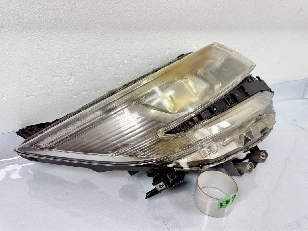 【ジャンク】ノア エスクァイア ZRR80 ZWR80 後期 右 ヘッド ライト