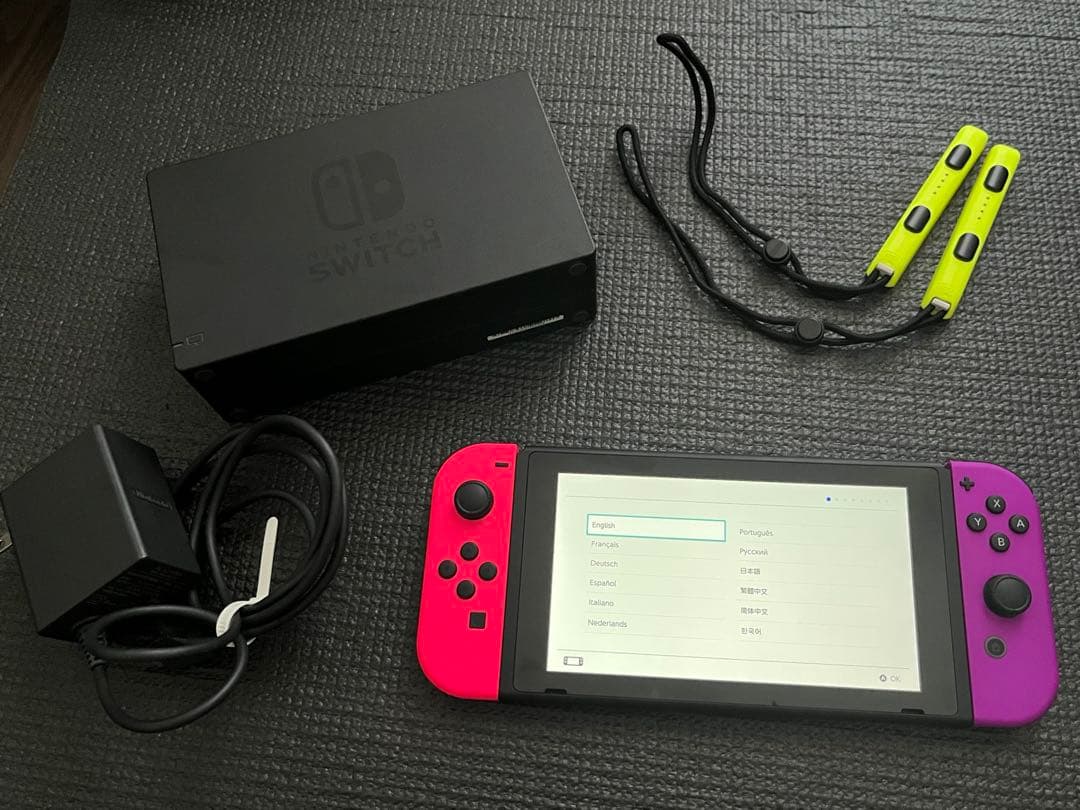 Nintendo Switch ピンク/パープル 本体