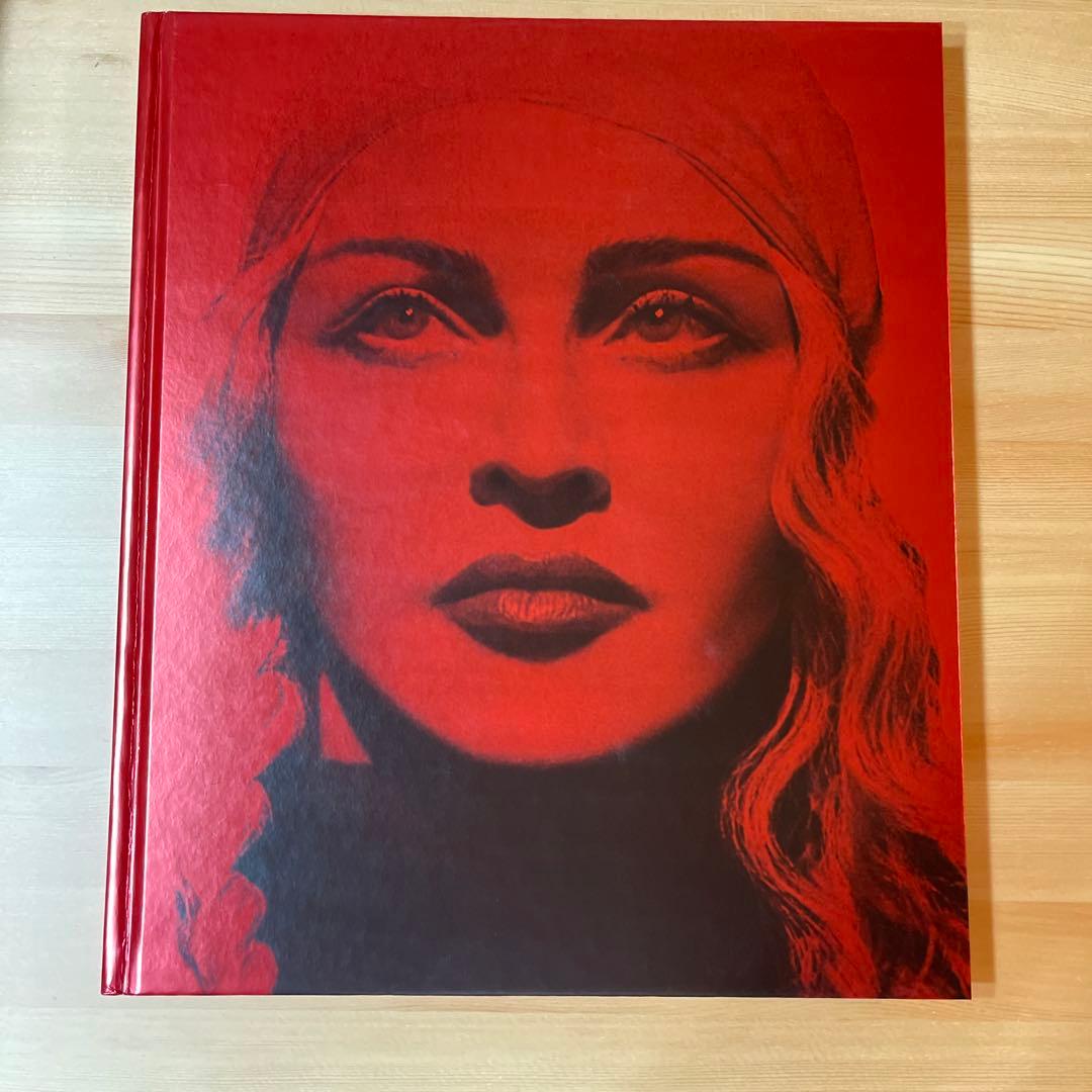 【希少レア】豪華本Madonna Madame X Tour VIP Book