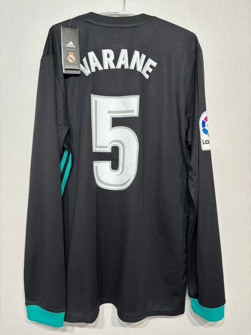 【希少・リーガ用】レアル・マドリード ヴァラン 17-18 ユニフォーム