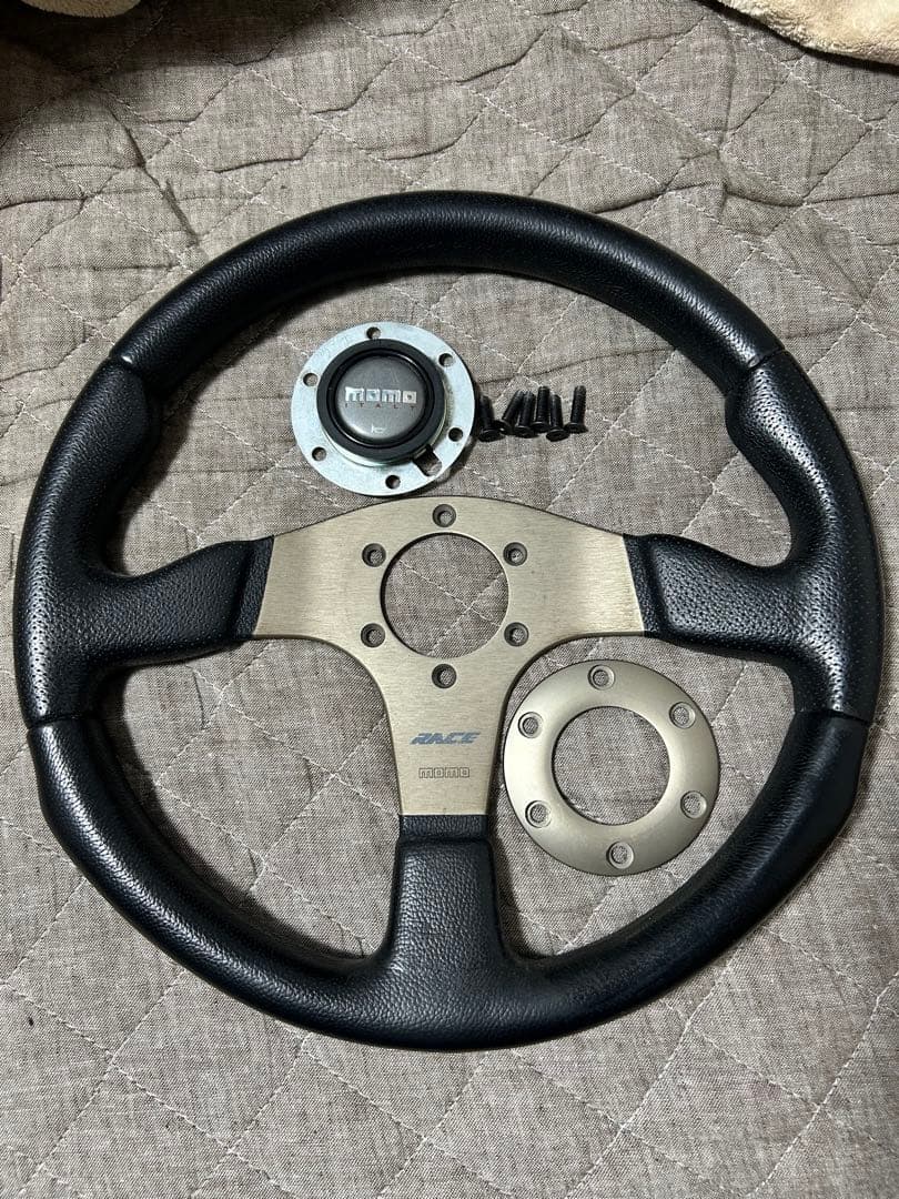 MOMO RACE ステアリングホイール 本体 美品