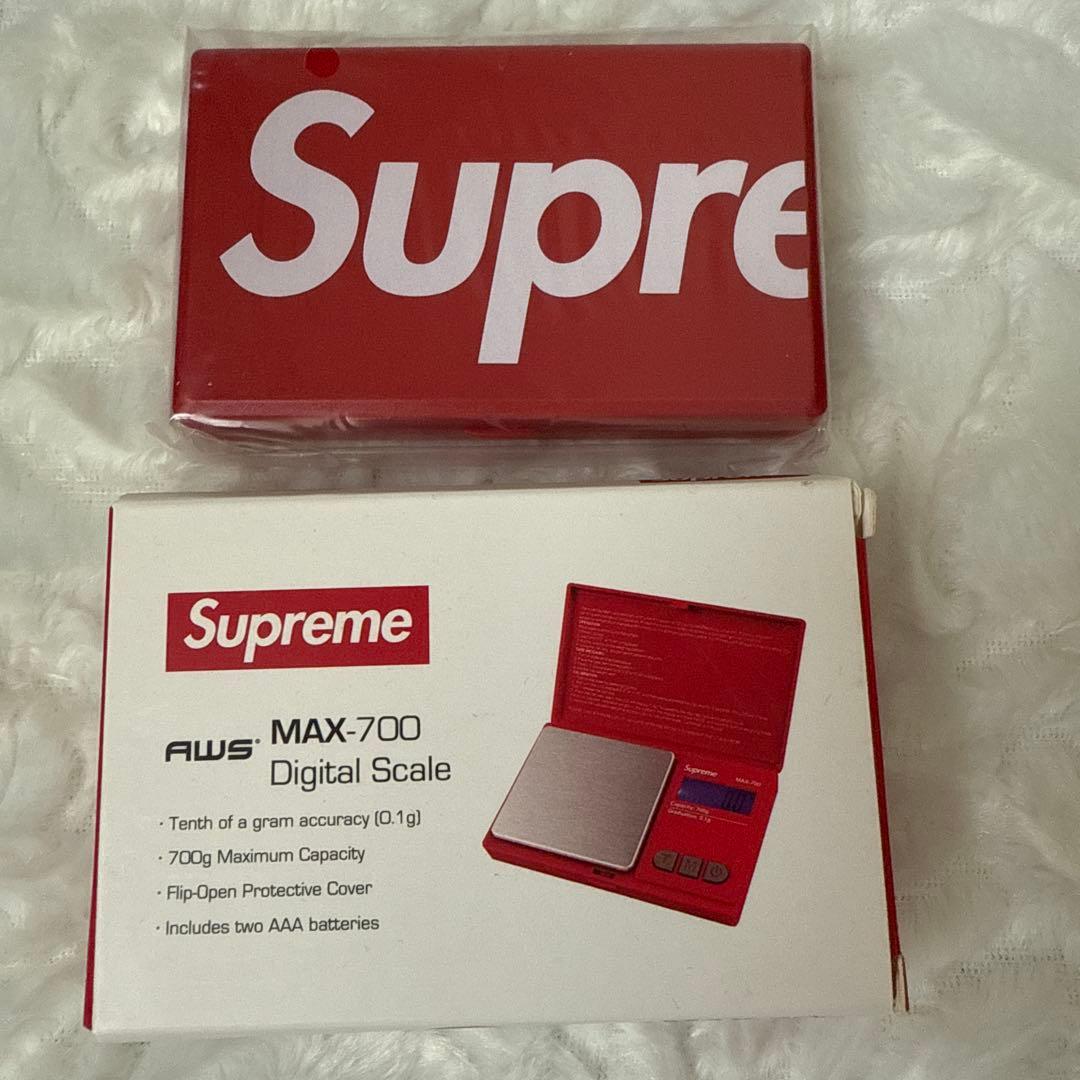Supreme AWS MAX-700 デジタルスケール レッド