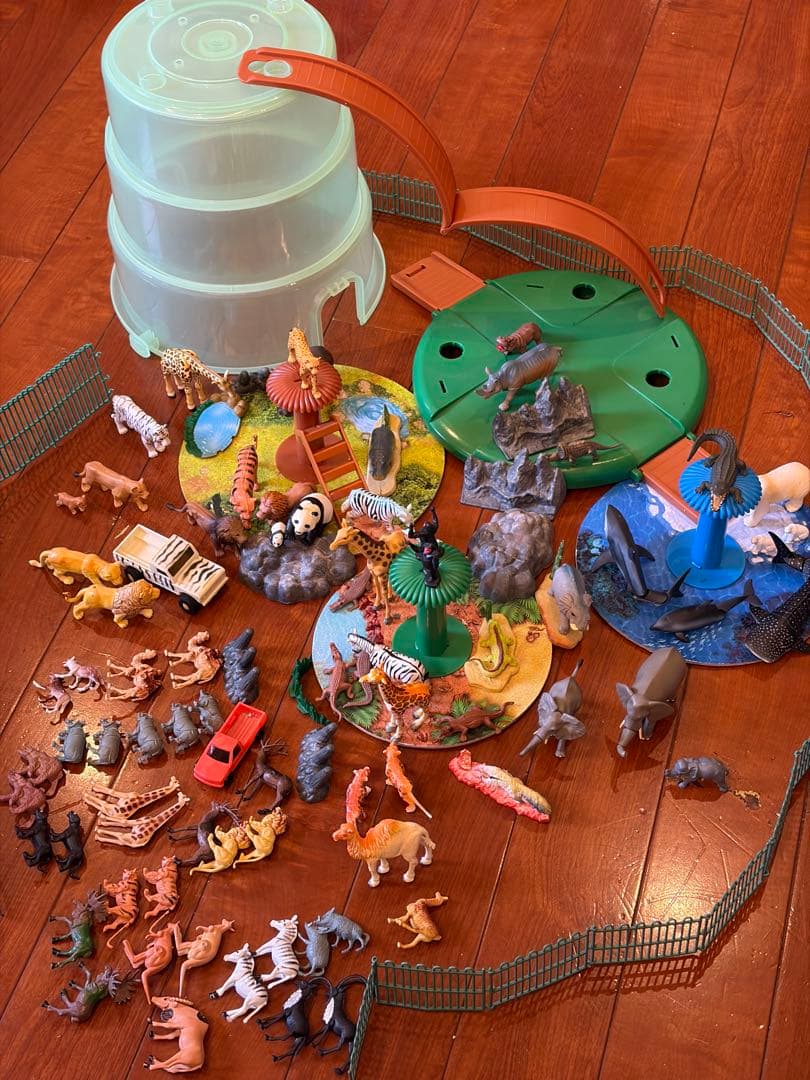 アニア　動物フィギュア&3wayグラグラマウンテンバケツセット