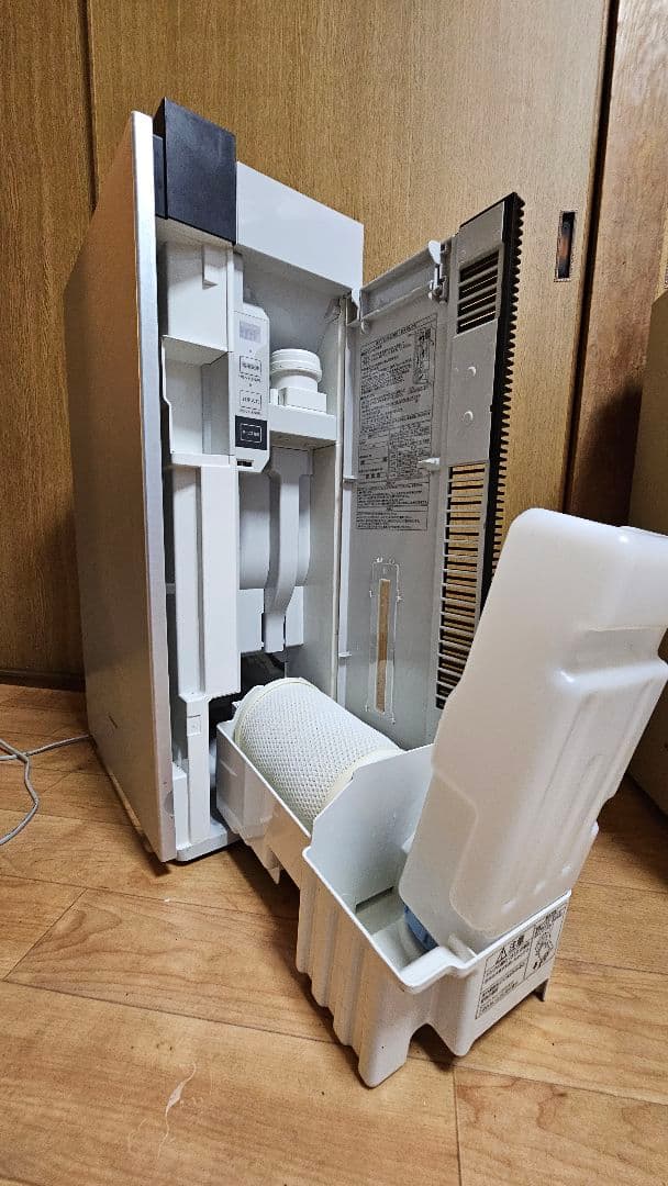 Panasonic ジアイーノ 空気清浄機 F-MV4100 ①