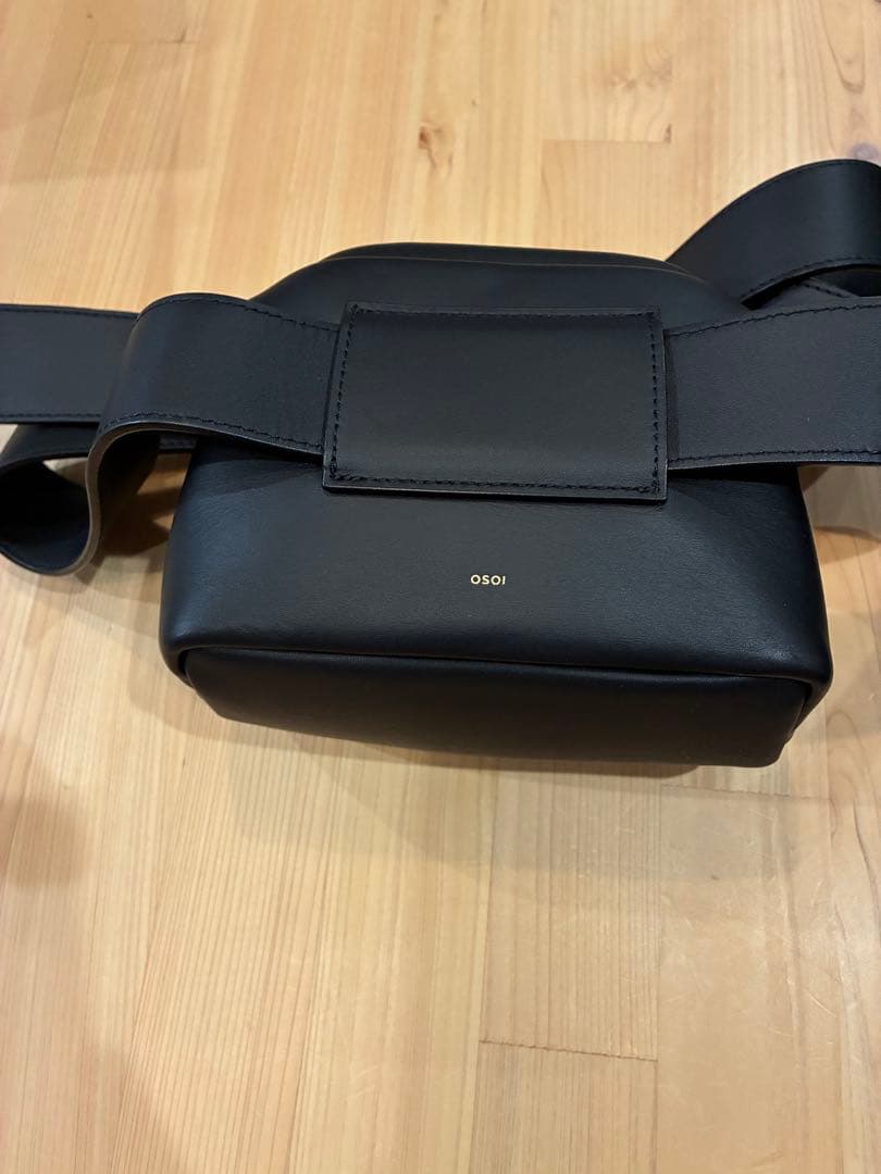 OSOI MINI BROT ショルダーバッグ