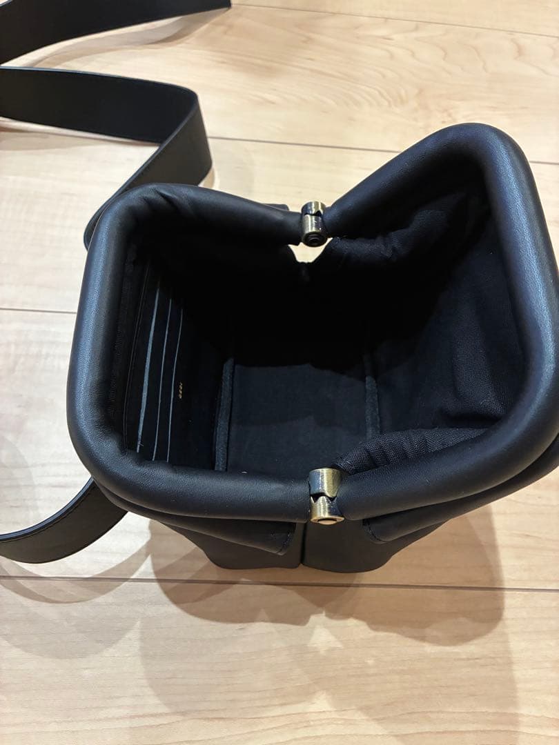 OSOI MINI BROT ショルダーバッグ