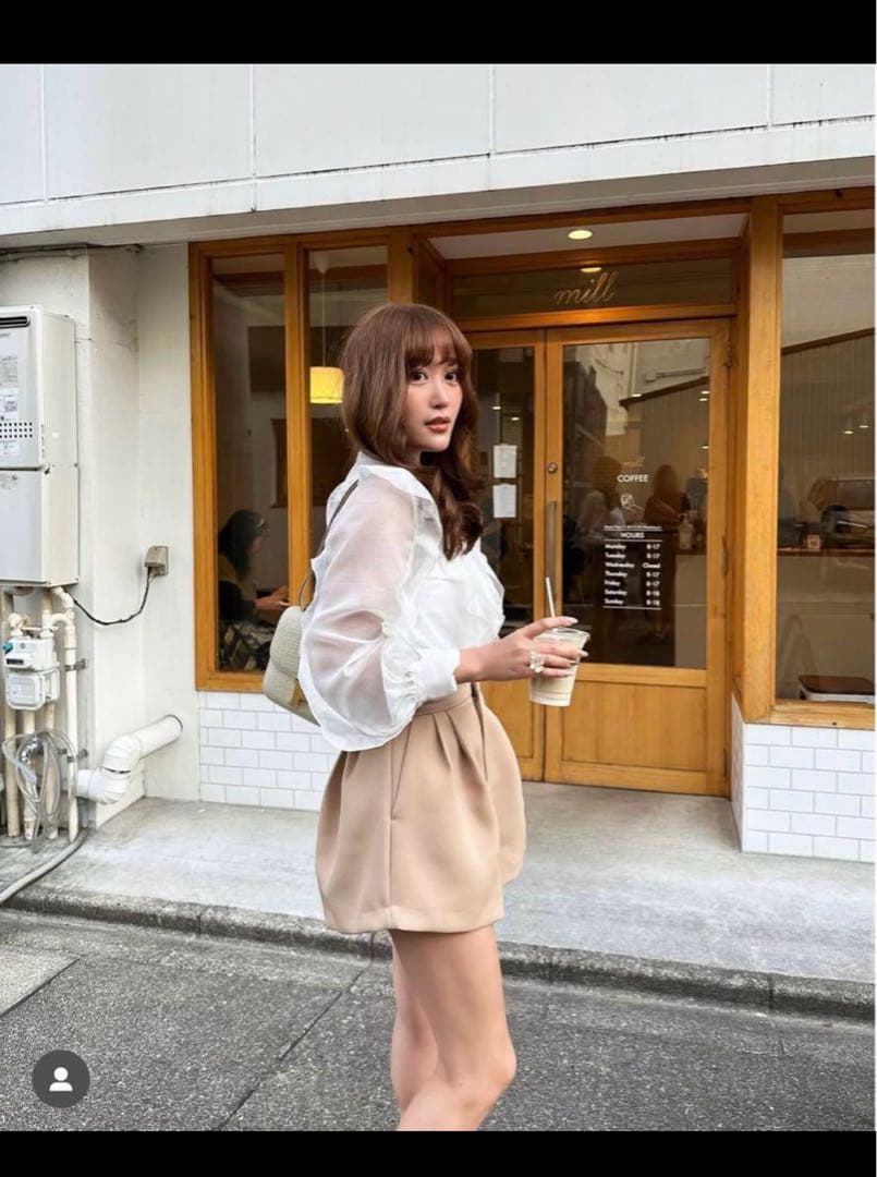 シェリエ sheller サイドヘムショートパンツ