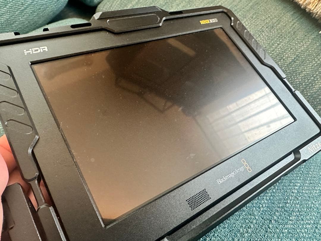 Blackmagic Design モニターVideoAssist 7インチ