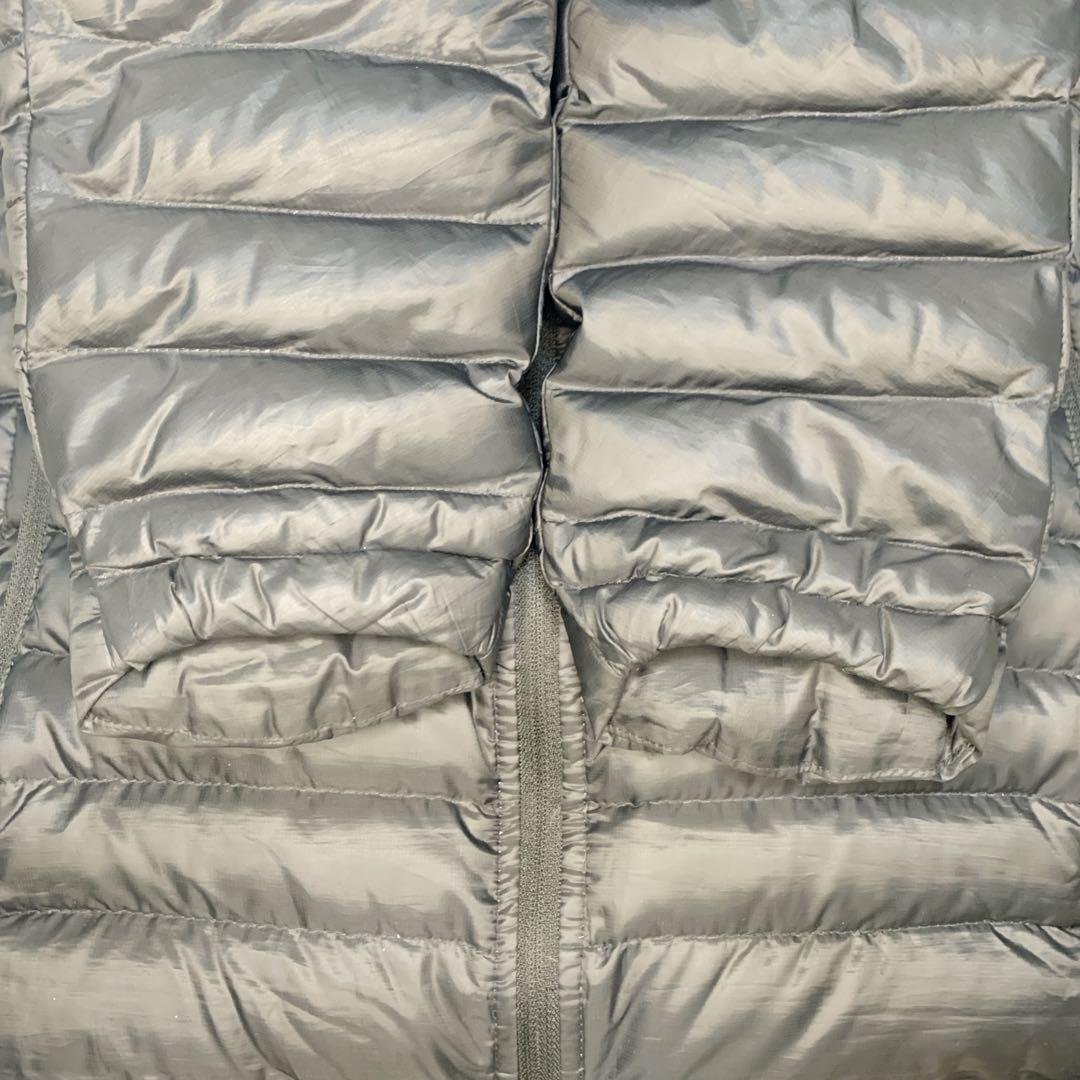 熱い時には赤い絨毯✨ナイキ NIKE パリサンジェルマン ライトダウン