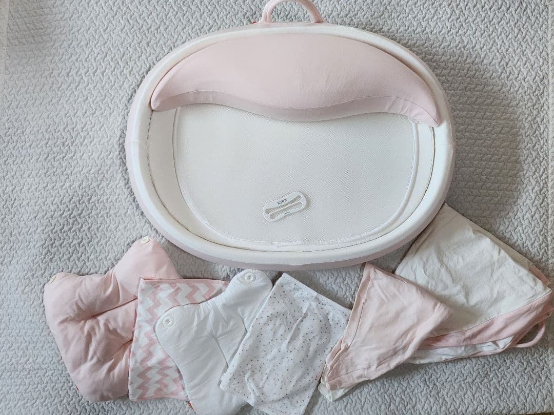 【一部新品】【美品】　ココナニー　クーリングキット付　ベビーベッド