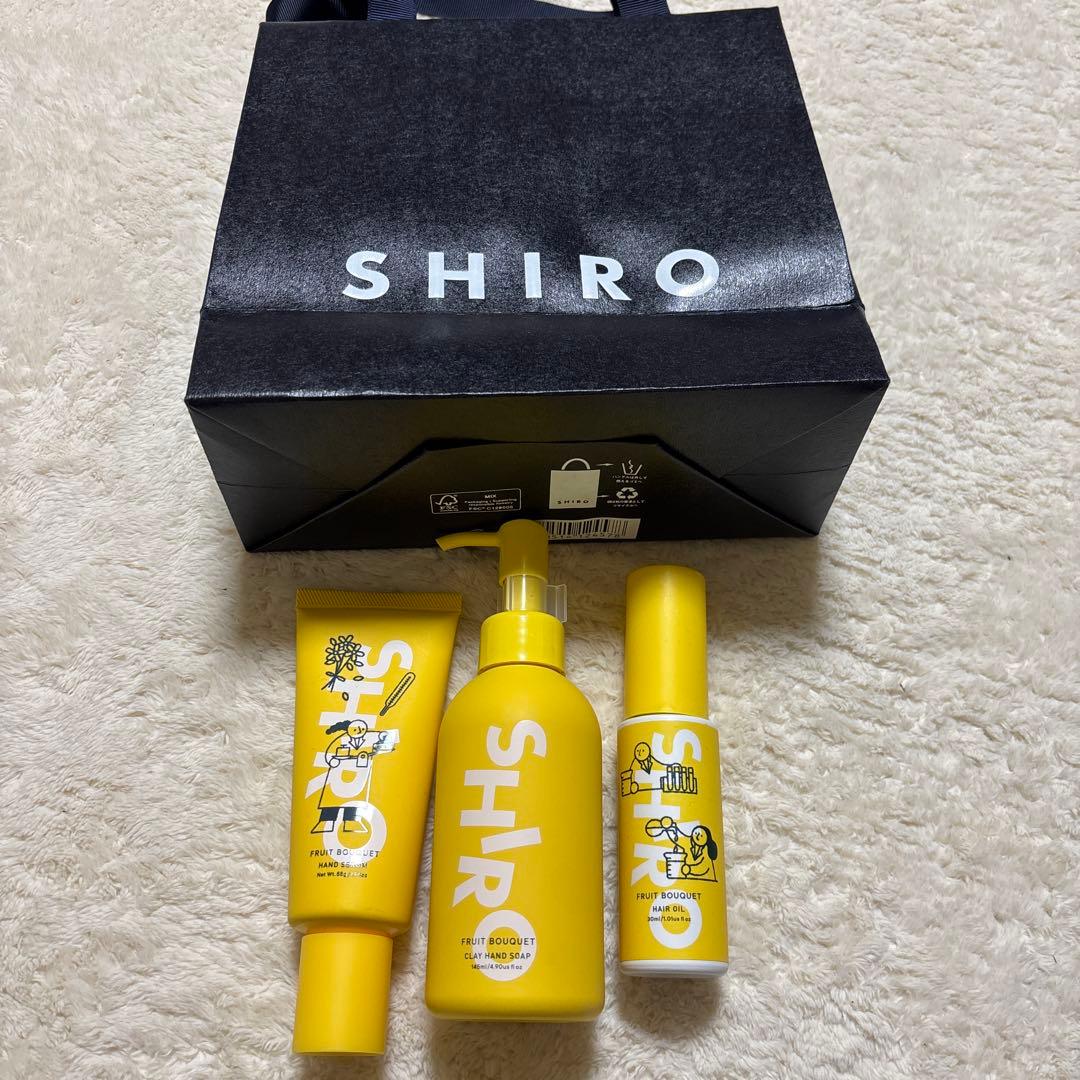 shiro フルーツブーケ　本店限定 ハンドソープ，ハンドクリーム，ヘアオイル