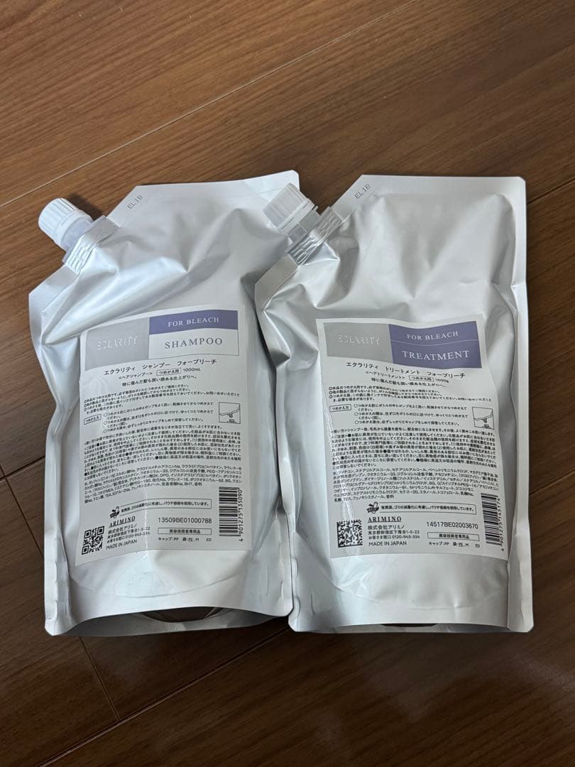 エクラリティフォーブリーチ　シャンプートリートメント詰め替え　新品　早い物勝ち！