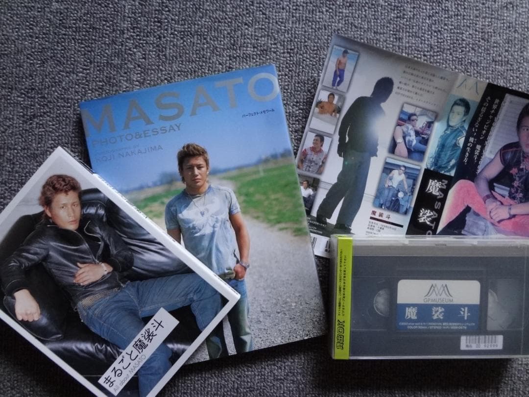 魔裟斗　ＭＡＳＡＴＯ　フォトＢＯＯＫ・ＶＨＳセット
