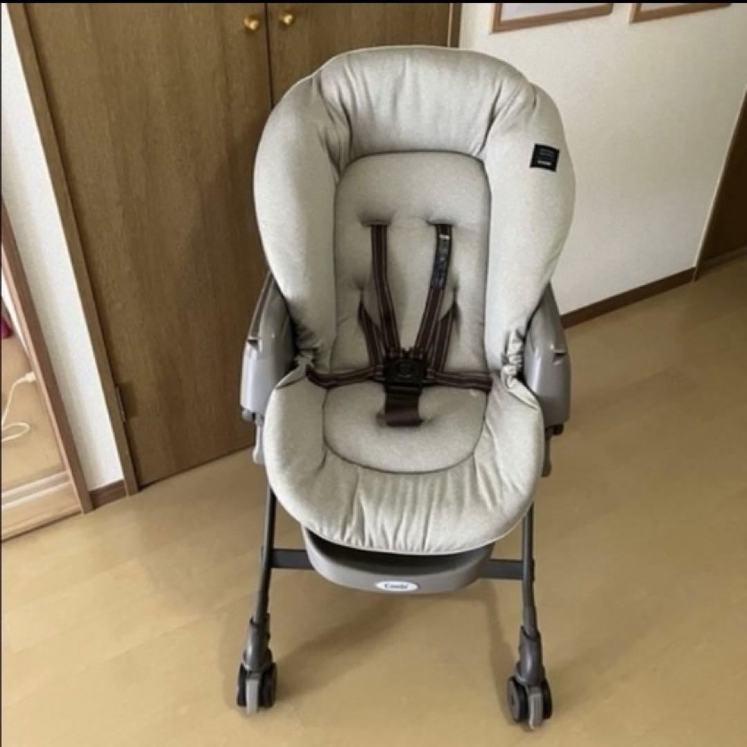 【美品】【パーツ完備】Combi ネムリラ AUTO SWING BED EG