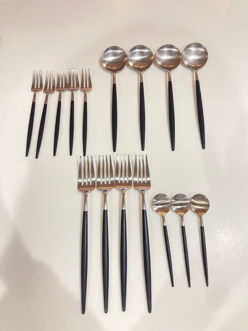 クチポール　カトラリー　フォーク　スプーン