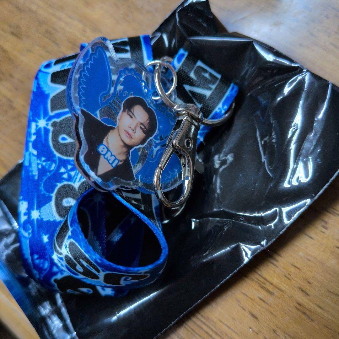 ストラップくじ ØMI シクレ