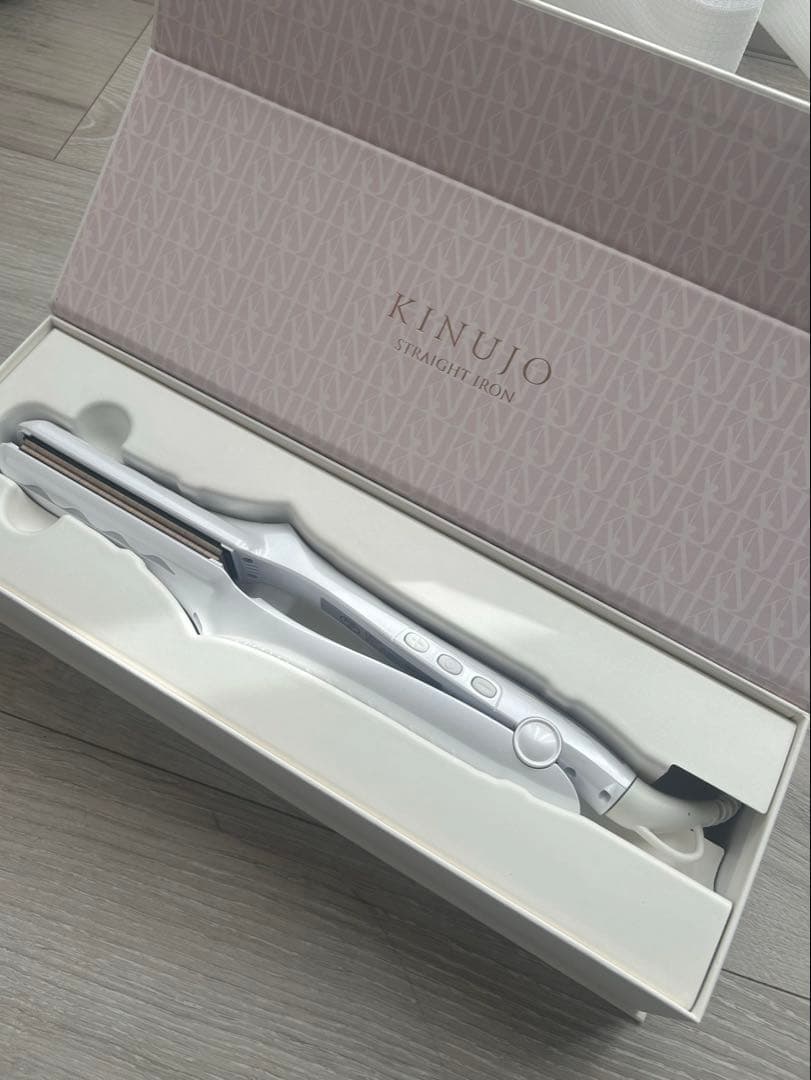 【専用】KINUJO 絹女　ストレートヘアアイロン　LM-225