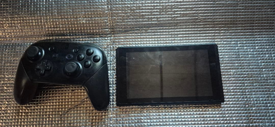 Nintendo Switch 本体とコントローラーセットtoto専用