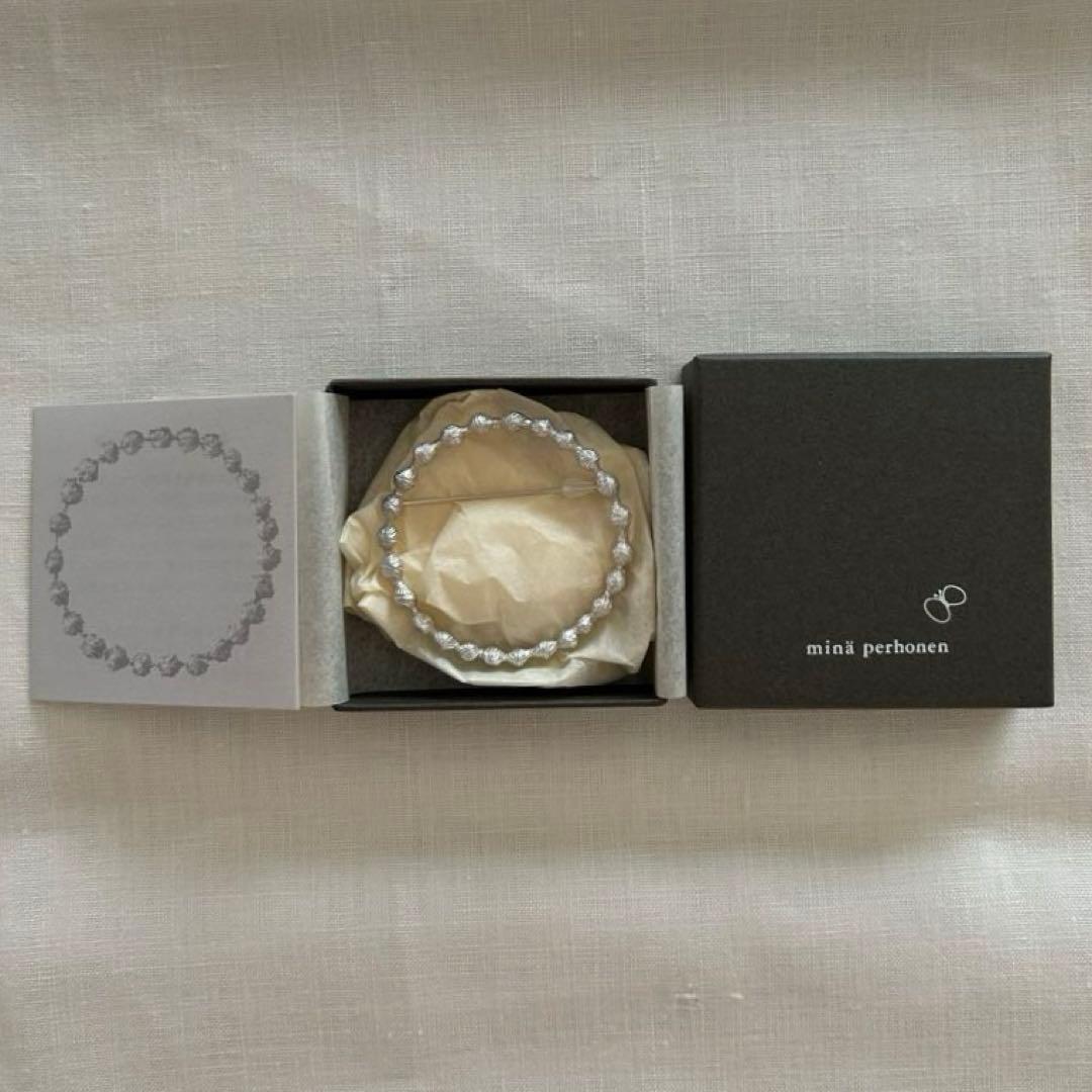 【新品未使用】ミナペルホネン　タンバリン ブローチ　正規品