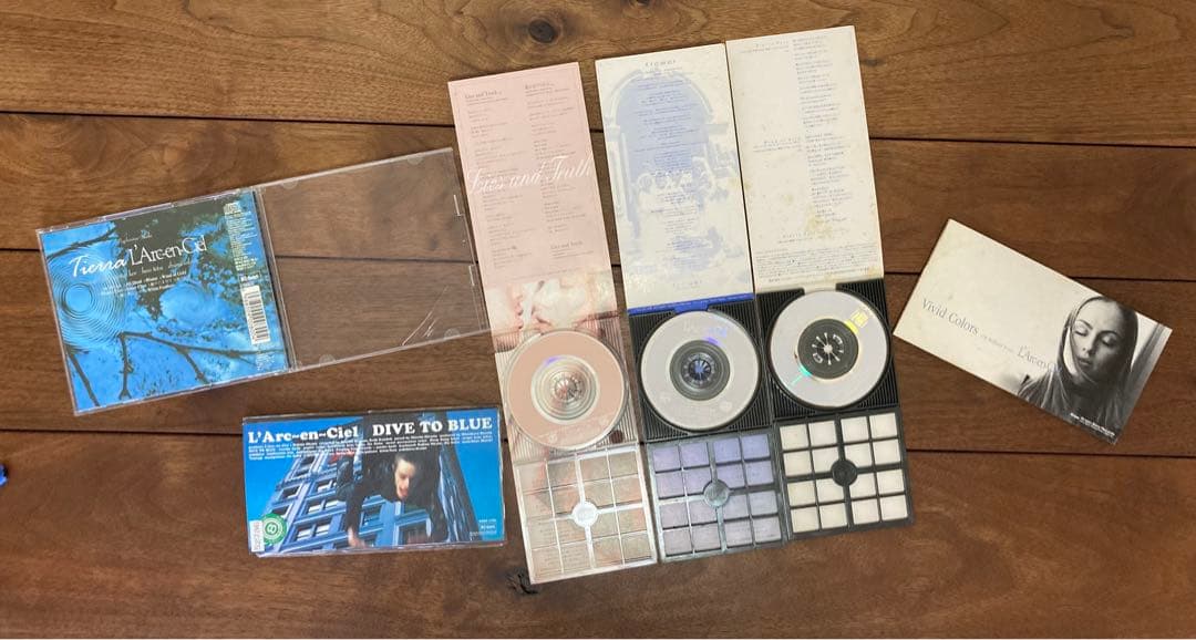 LArc〜en〜ciel シングル27枚 アルバム9枚 hyde シングル1枚