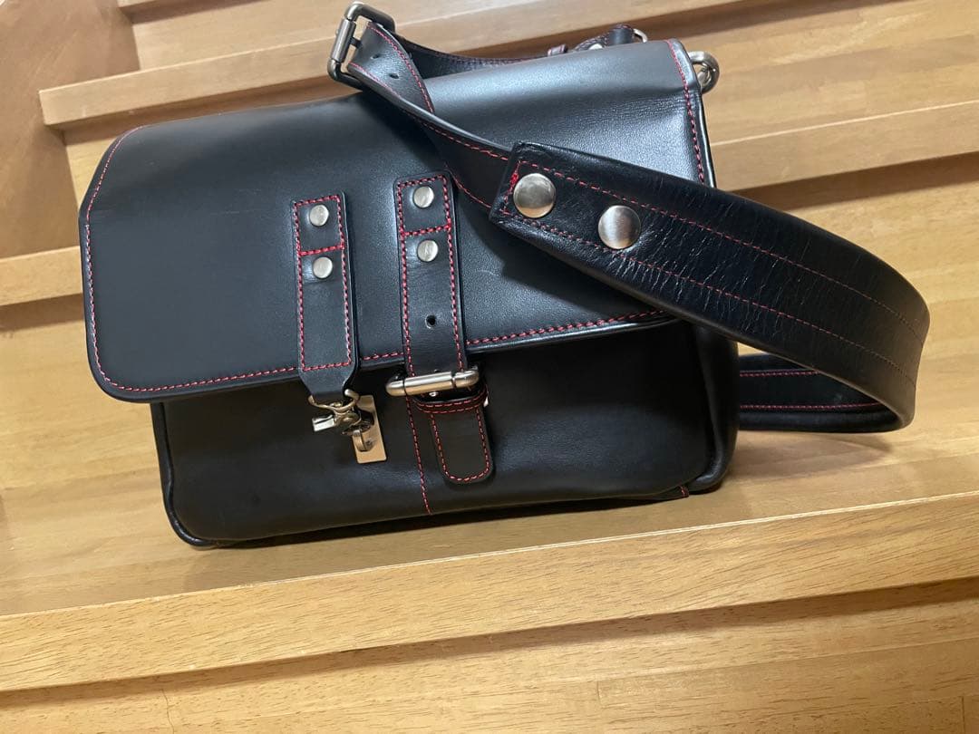 どうぐかばん・ビーガンレザー [Taka edit] カメラバッグ　ブラック