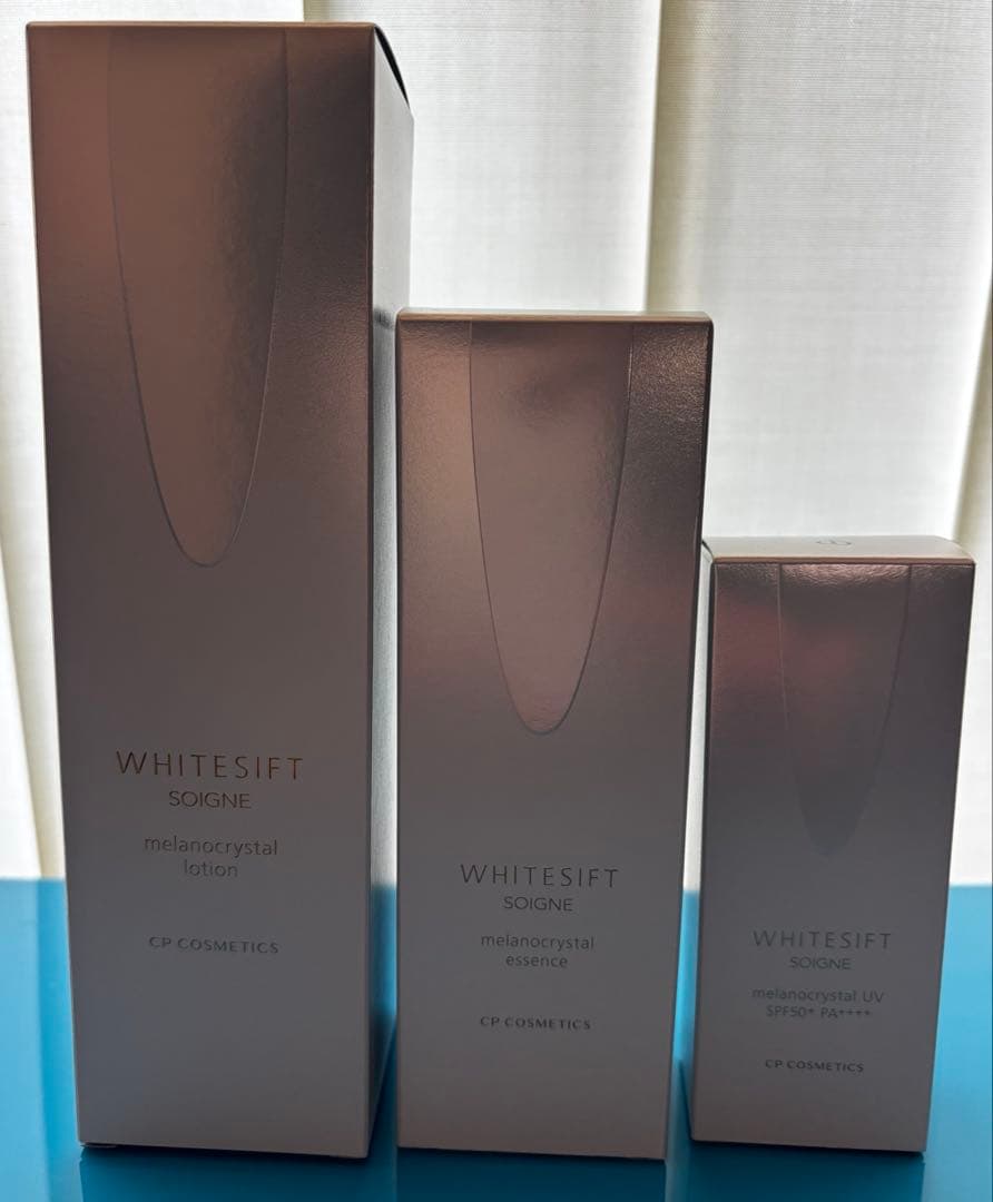 ソワーニュ　ホワイトシフト　クリアキット