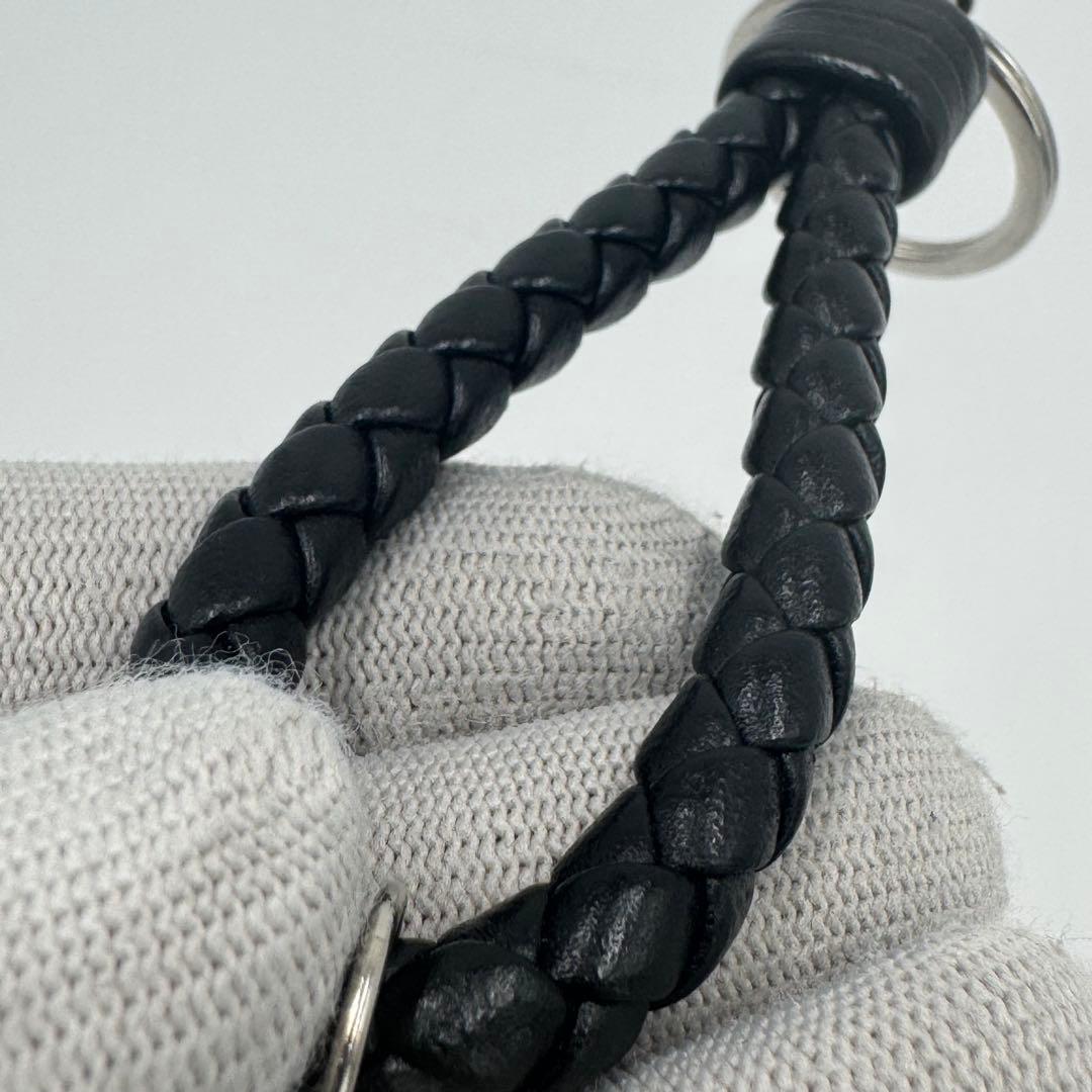 美品 BOTTEGA VENETA レザー イントレチャート キーリング 黒