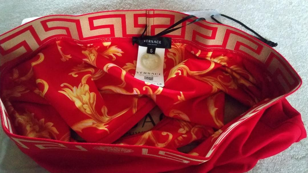 VERSACE水着