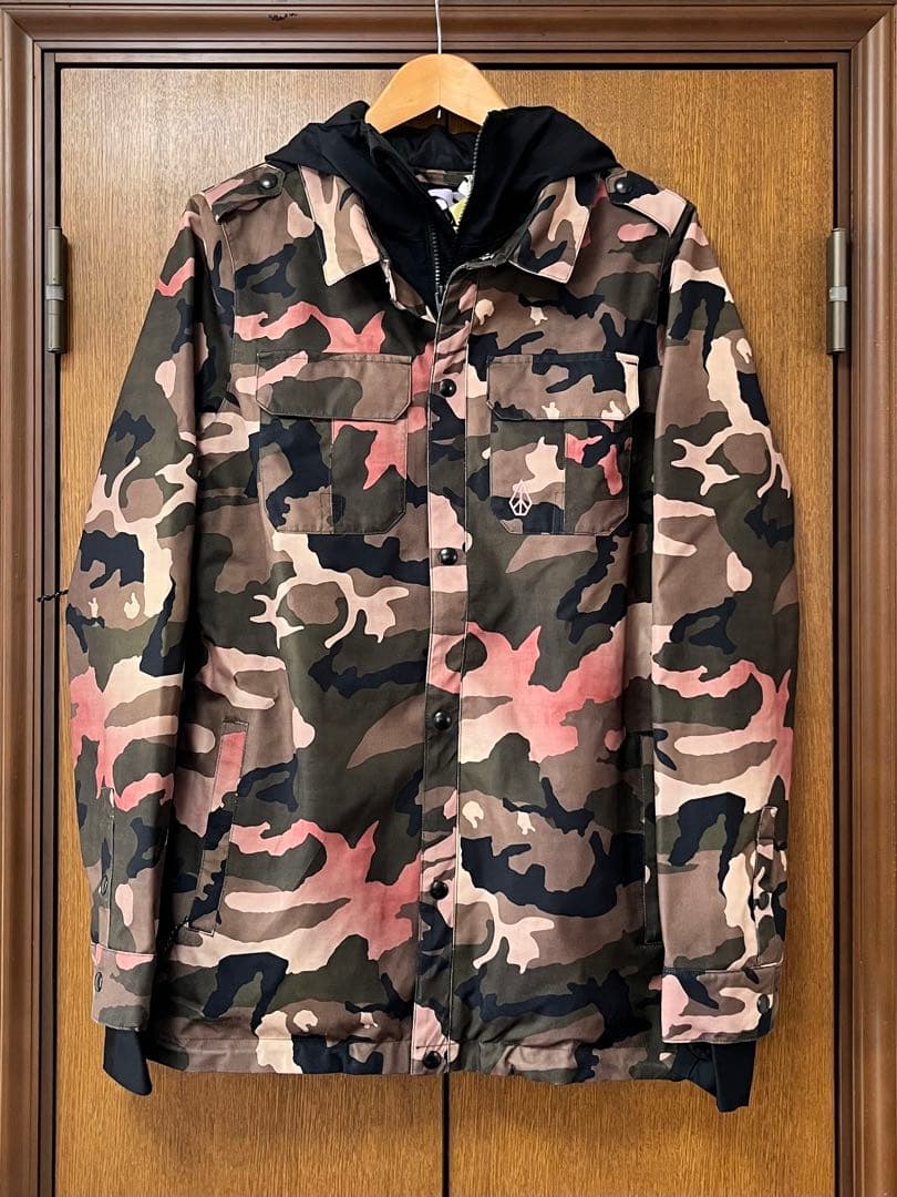 volcom スノーボードウエア　レディース　M