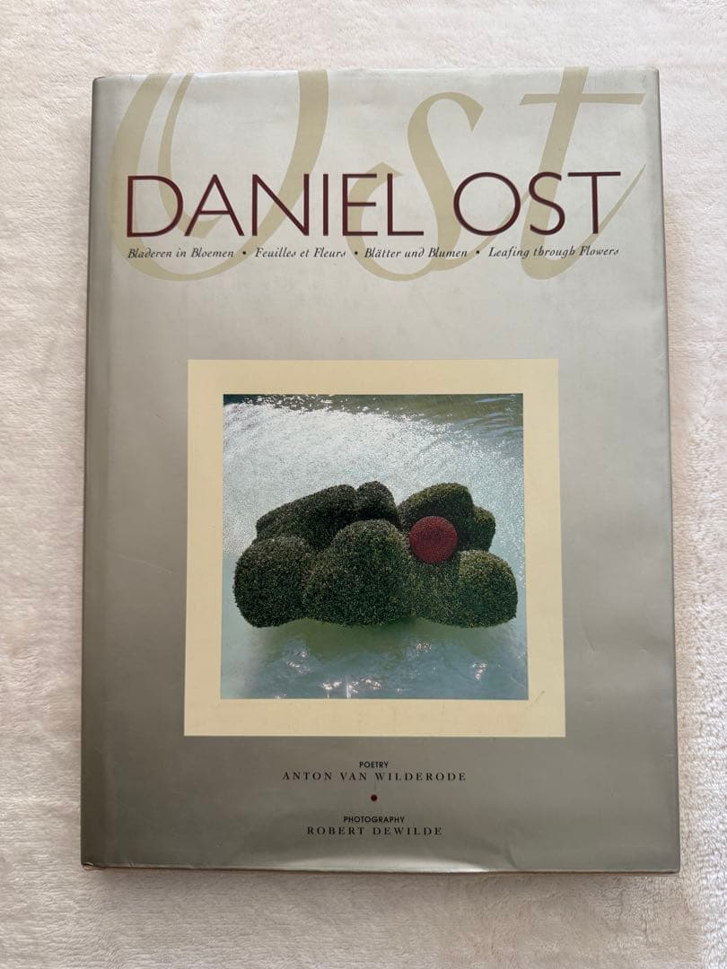 DANIEL OST ダニエルオスト　洋書