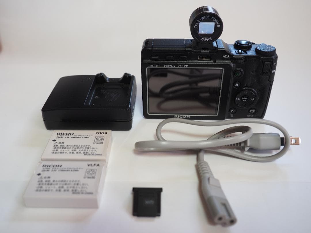 値下げ RICOH GXR 本体 完動品 美品　おまけ パーフェクトマニュアル