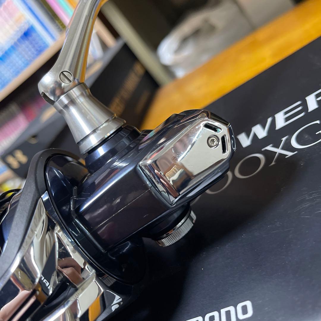 美品 21 ツインパワーSW 14000XG