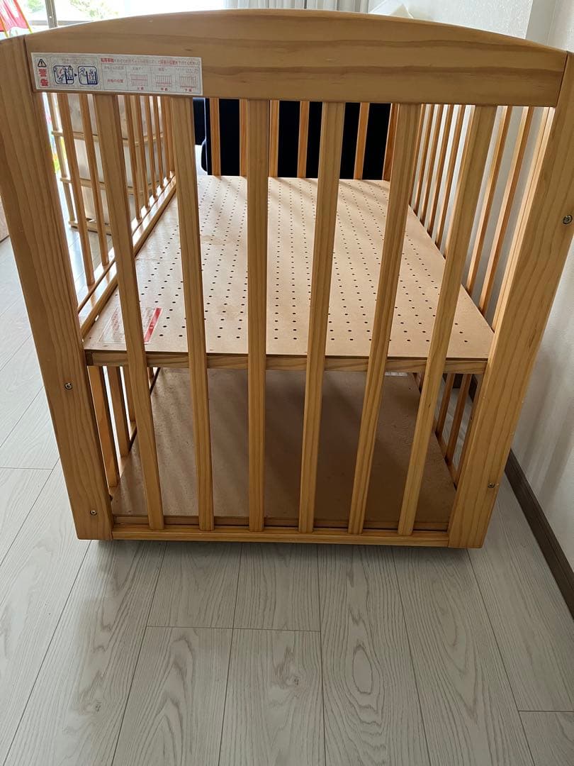KATOJI木製ベビーベッド２段高さ調節可能！収納付き