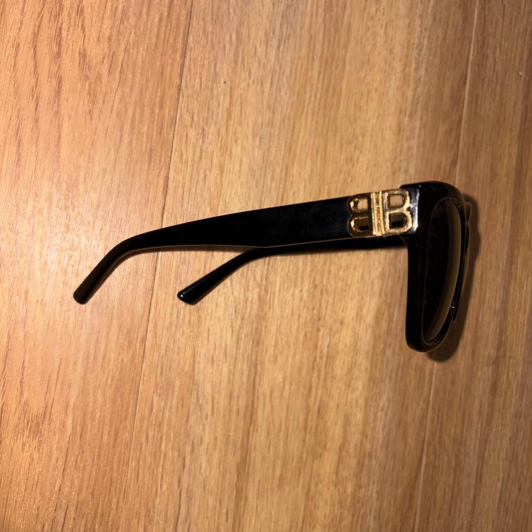 r*r様 バレンシアガサングラス