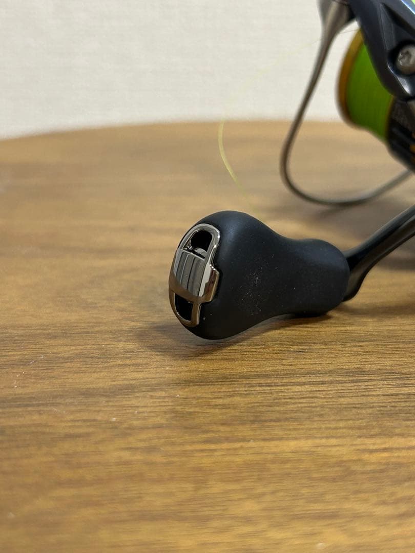 SHIMANO ULTEGRA C2000S スピニングリール