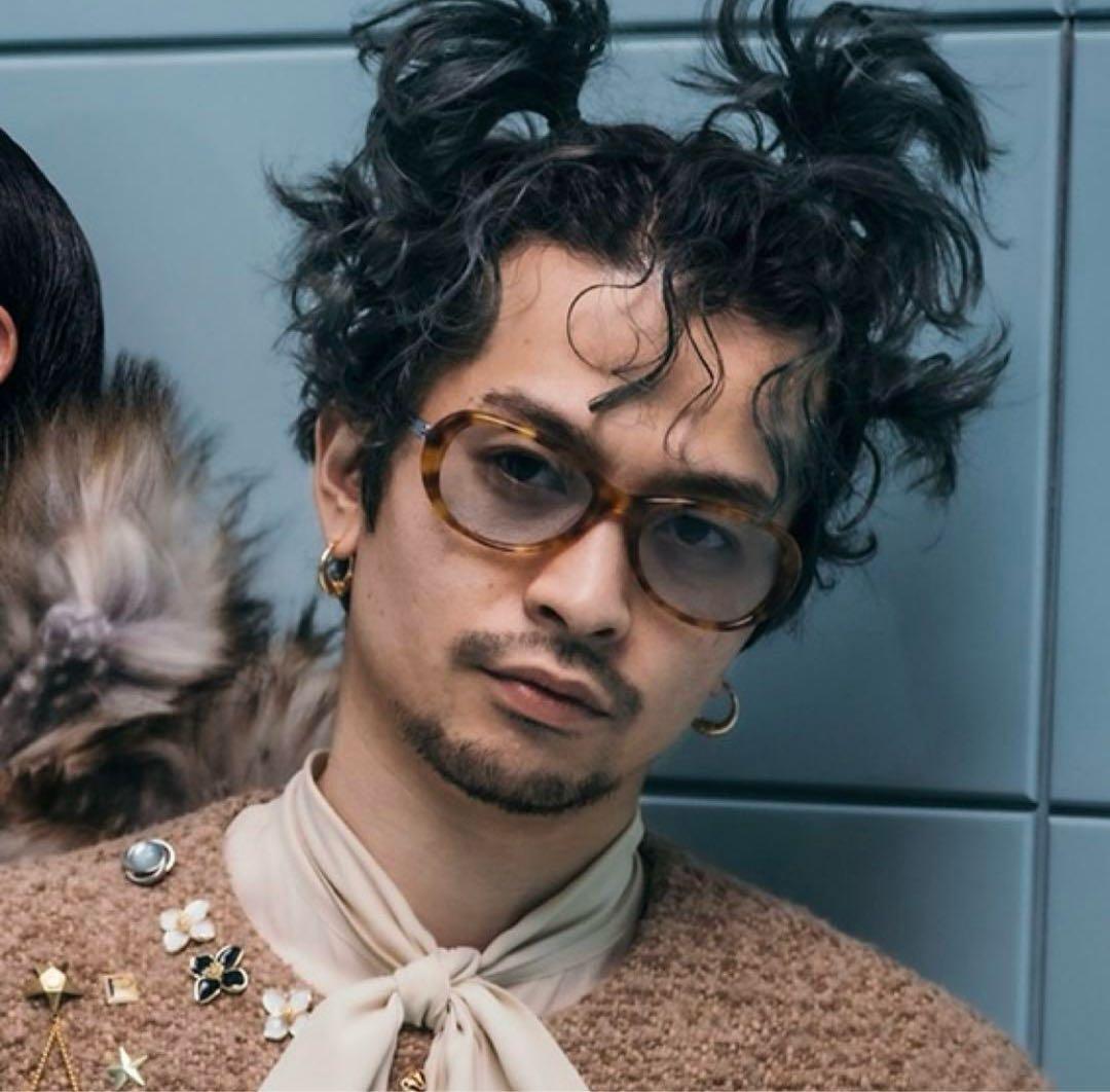 常田大希 ピアス　18k ゴールドメッキ　ゴールド　フープピアス　ムーン　両耳