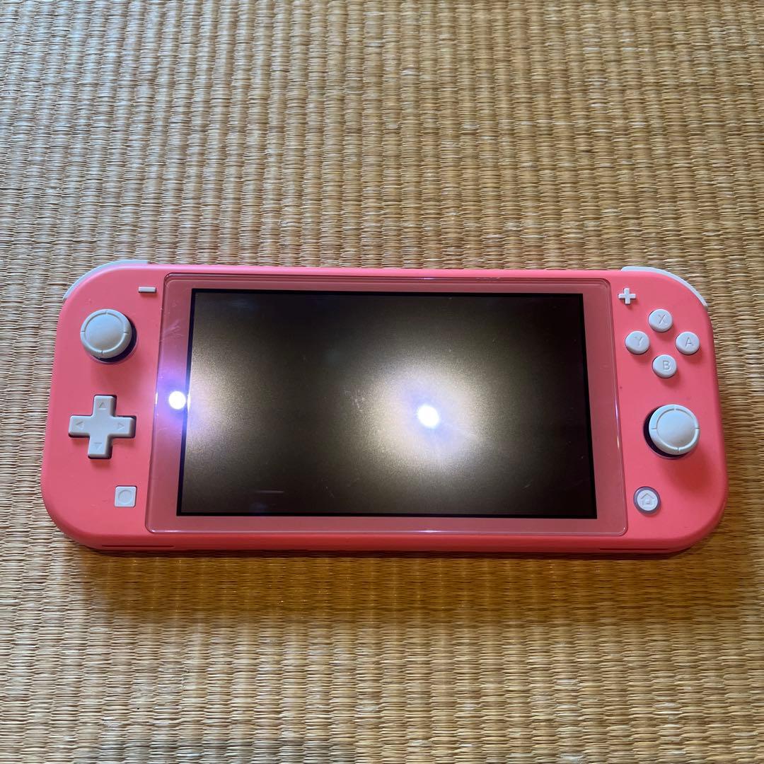 Nintendo Switch Lite ピンク 本体　スイッチライト　本体のみ
