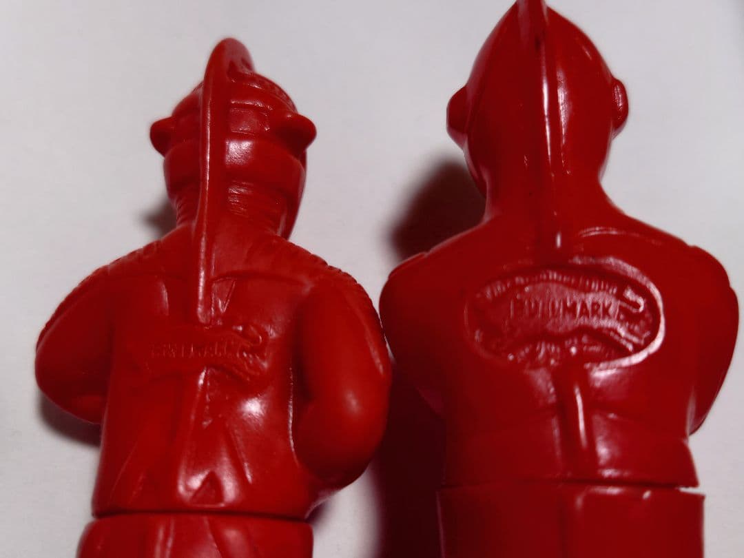 【当時物】【希少】【ブルマァク 】ウルトラマン&ウルトラセブン☆赤成型ミニソフビ