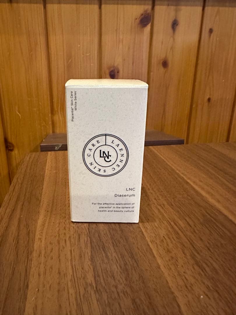 LNC ディアセラム35ml プラセンタ　美容液　サンプル付き