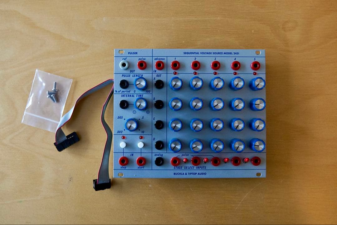 鍵盤楽器 Buchala 245 Sequential Voltage Source
