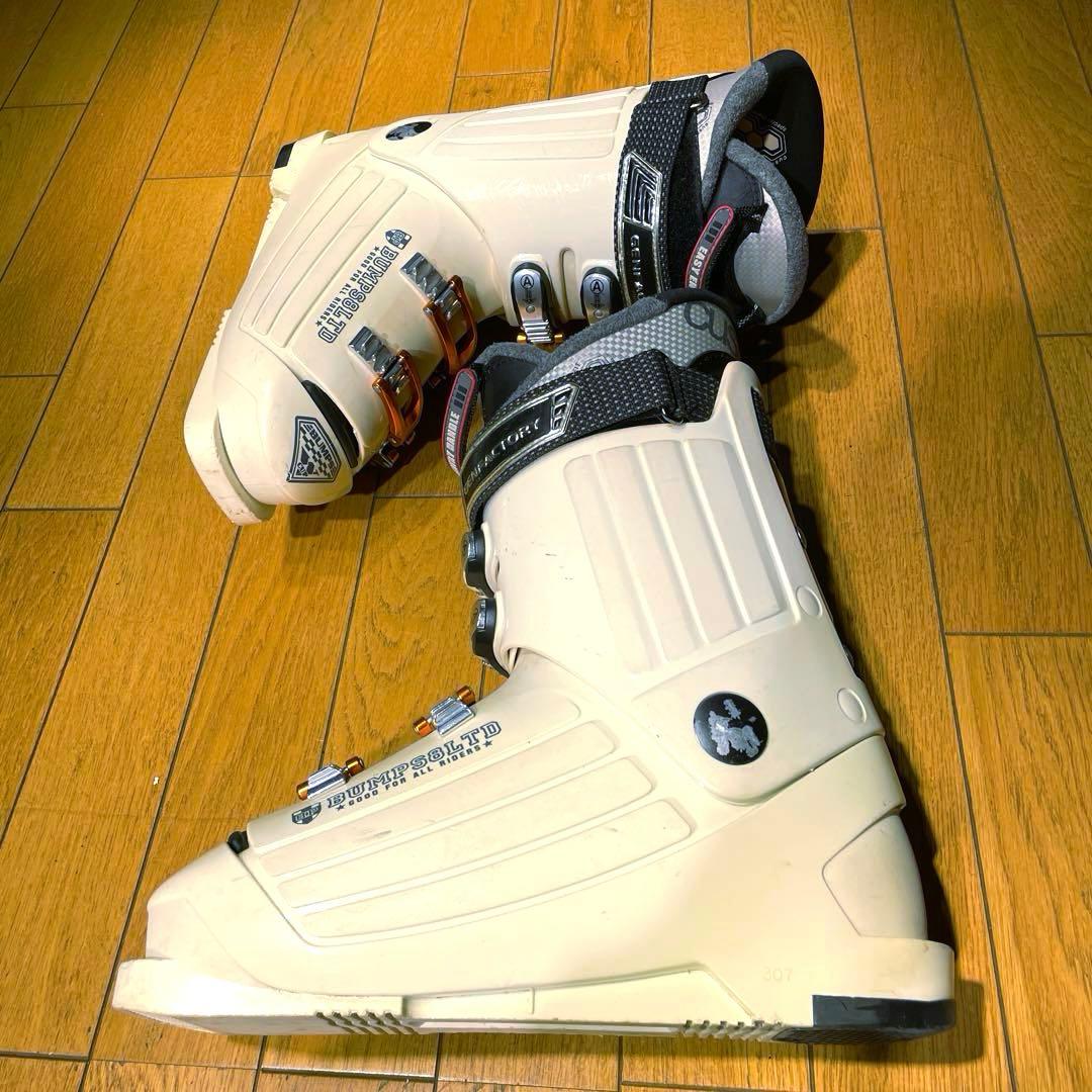 GEN BUMPS8LTD 26.0-26.5cmフリーライド・フリースタイル