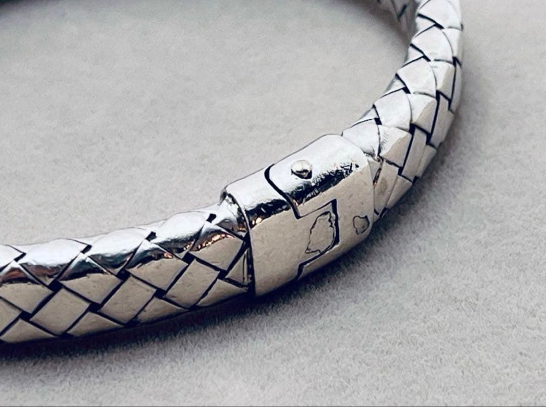 ボッテガヴェネタ　イントレチャート　バングル　シルバー　925