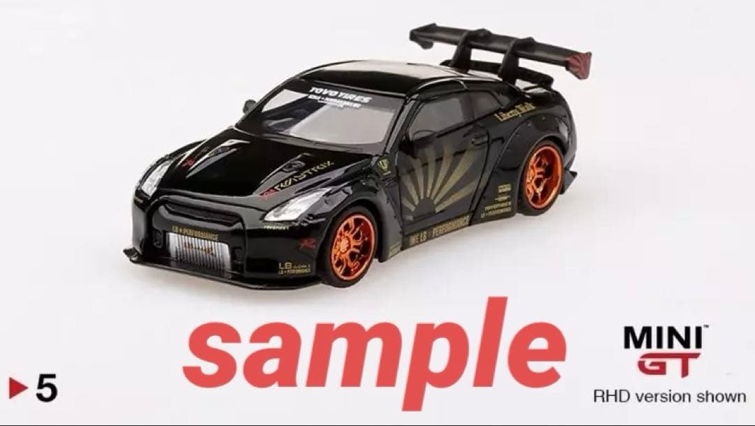 ミニカー MINIGT LIBERTY WALK Nissan GT-RR35
