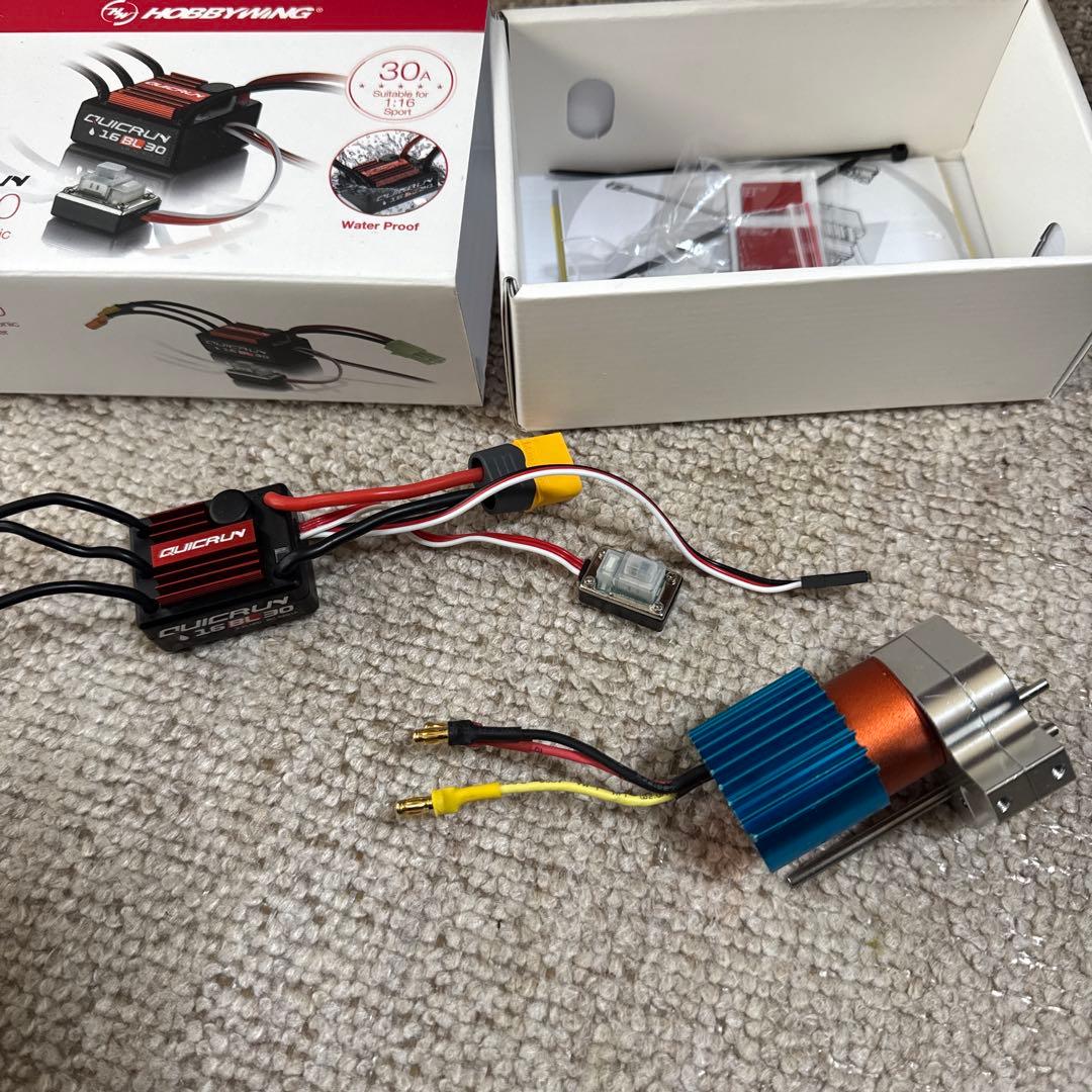 wpl ブラシレスモーターとESC