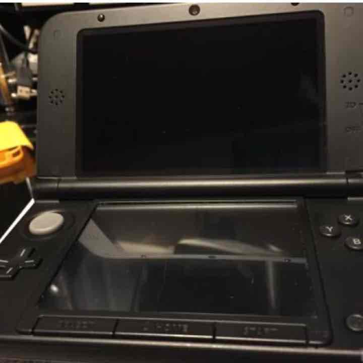 美品！ 3DS LL