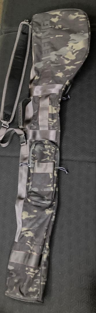 ブリーフィング　カモフラージュ ゴルフバッグ