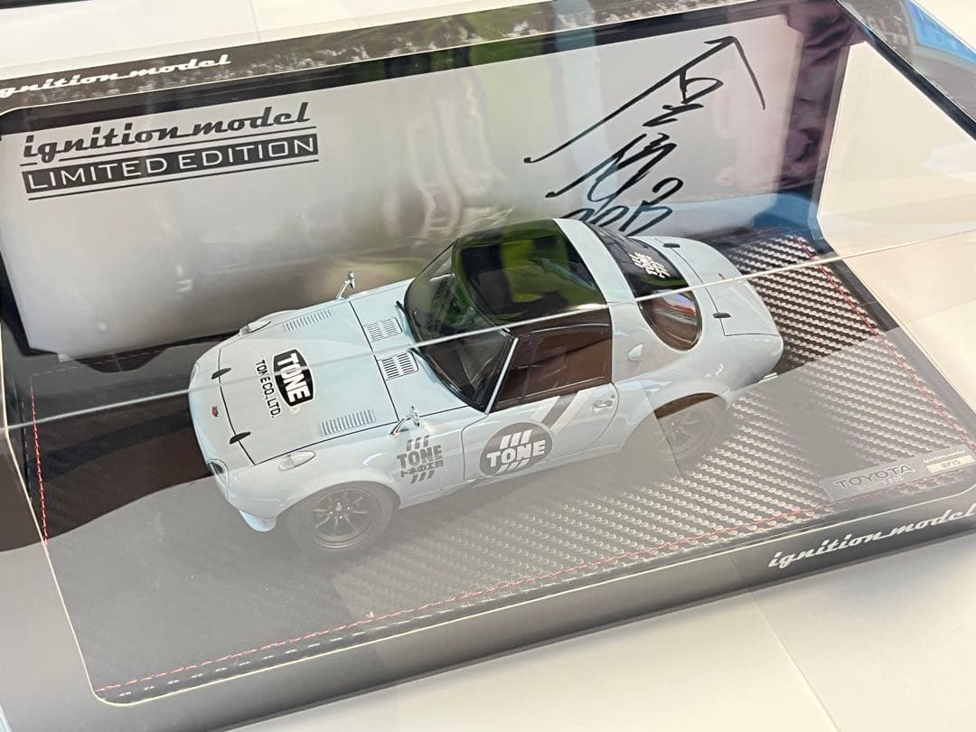 ignitionmodel ノブハチ トヨタ スポーツ800 1/18